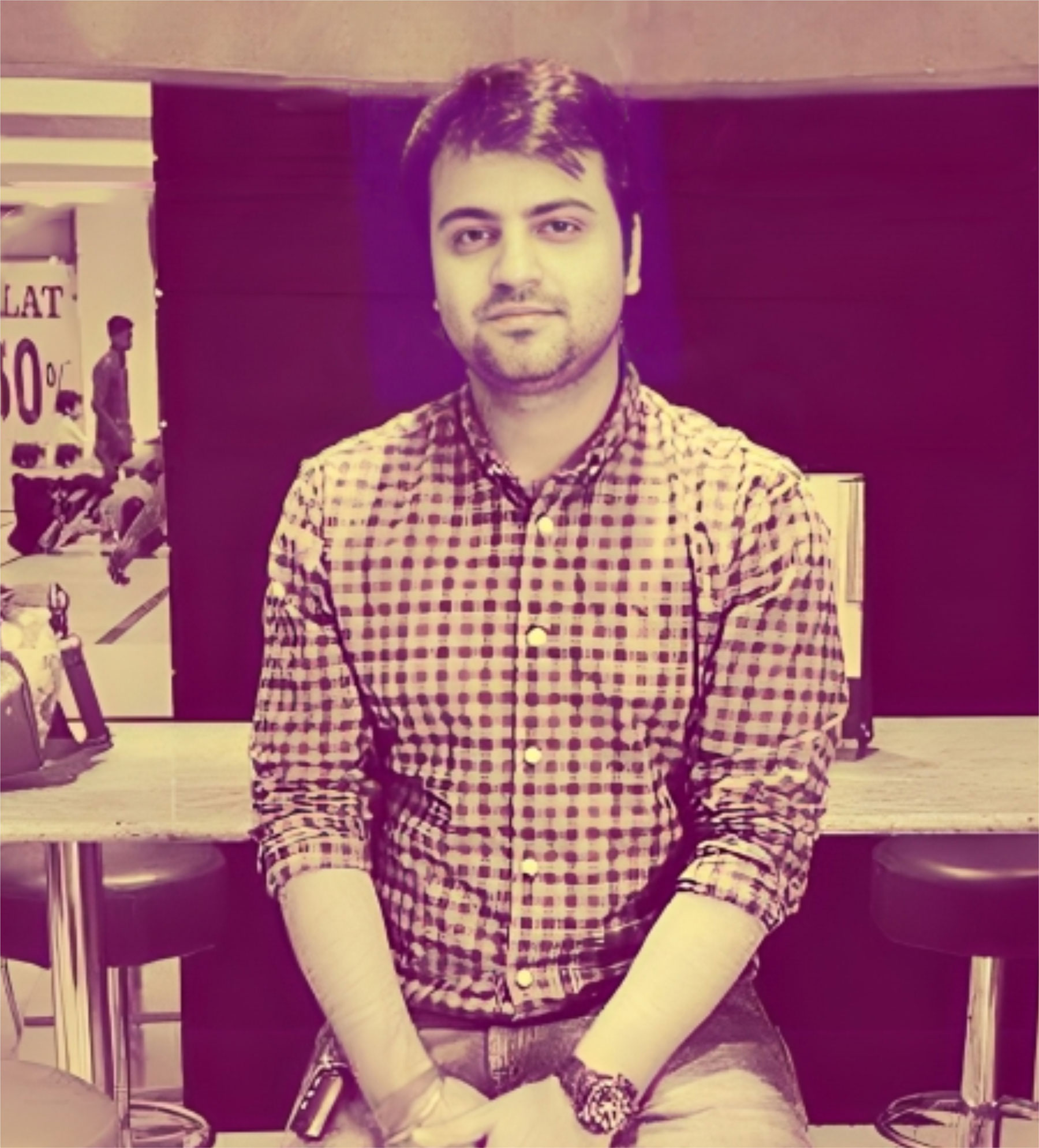 About Image - Round Badges - wedding badges